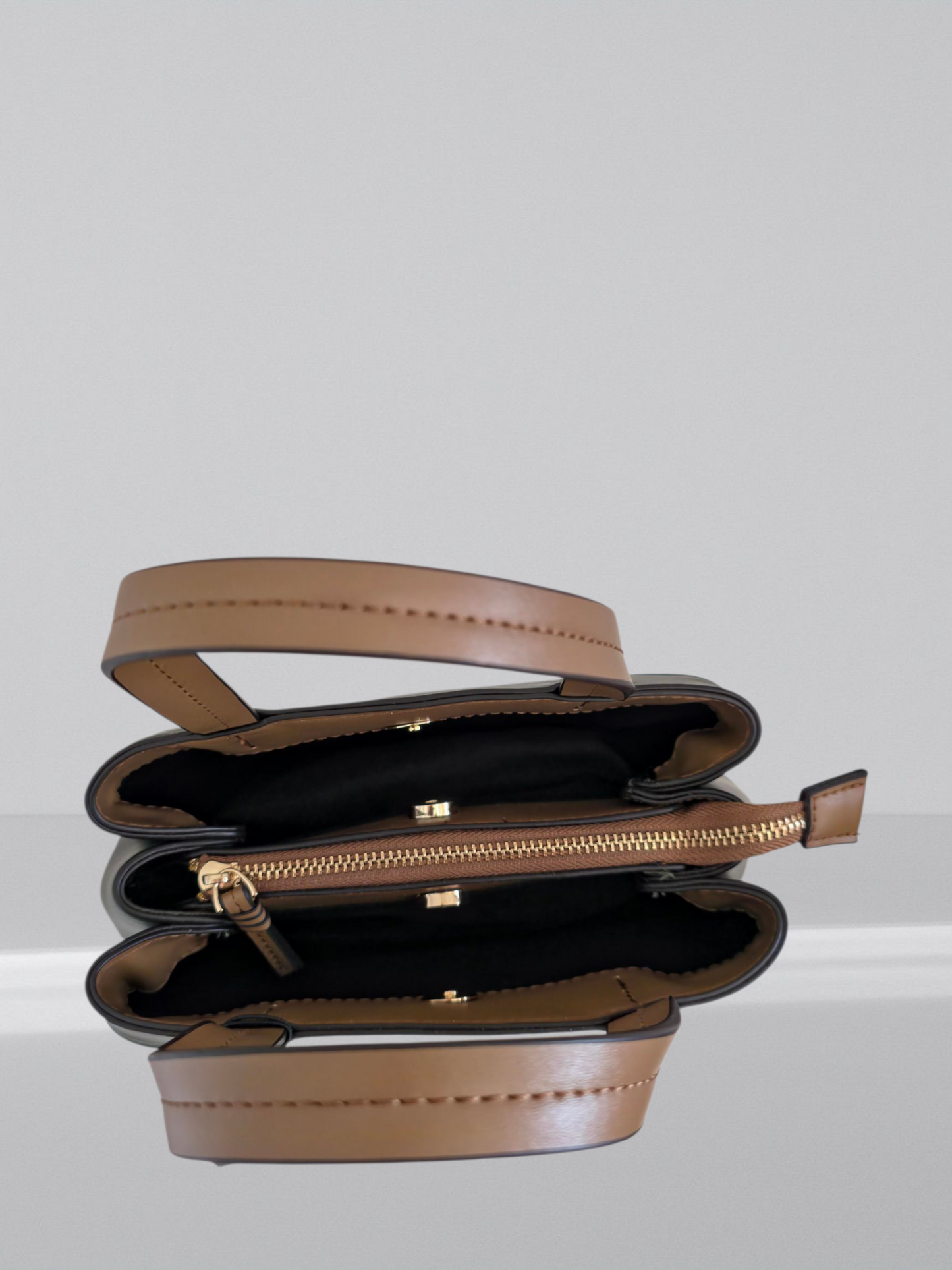 Bolso de mano mediano