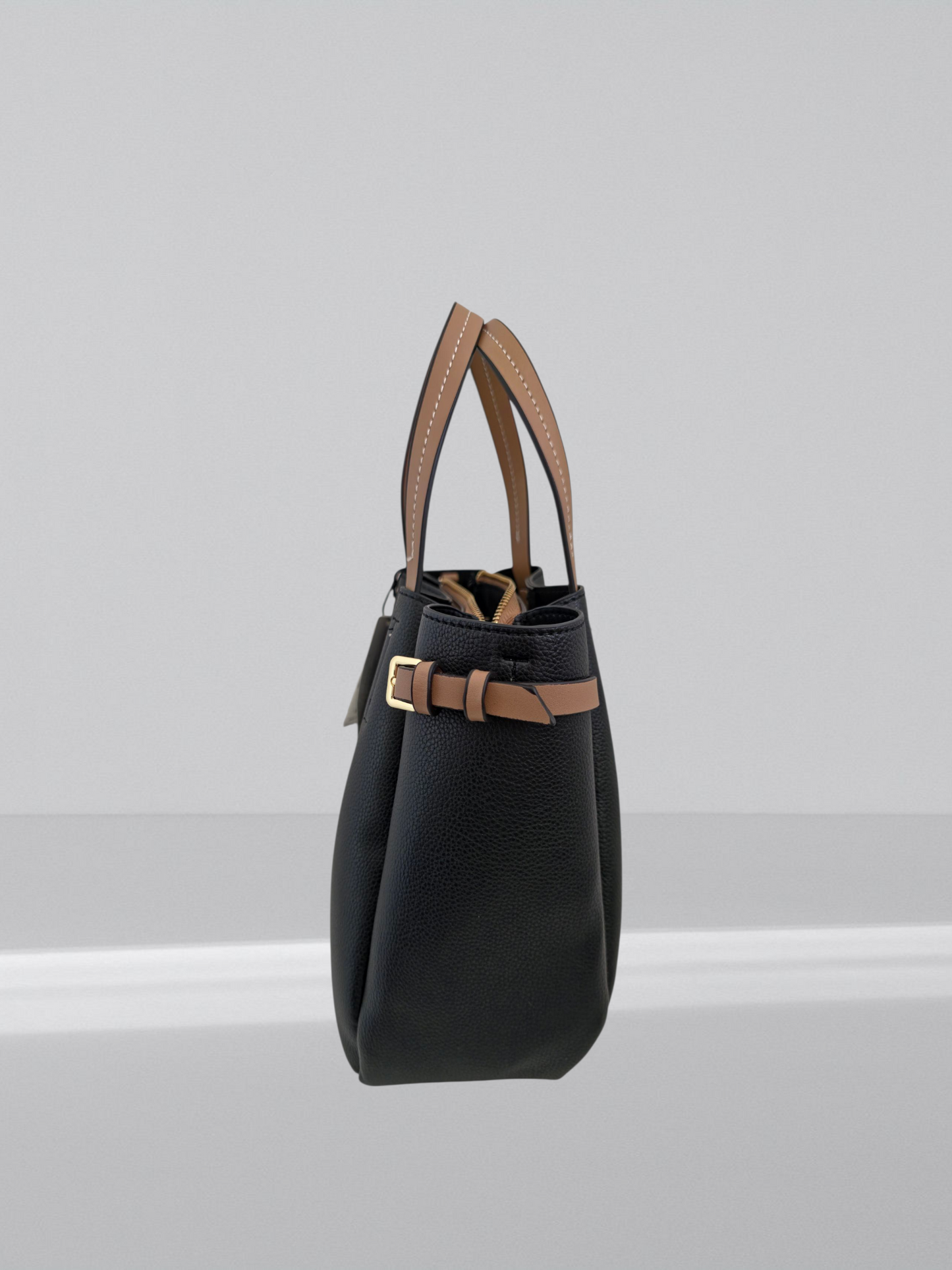 Bolso mediano de piel